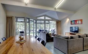 Port Lincoln Foreshore Apartments
